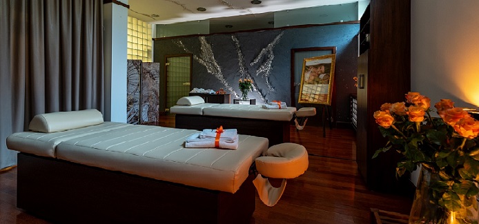 Massage parlour